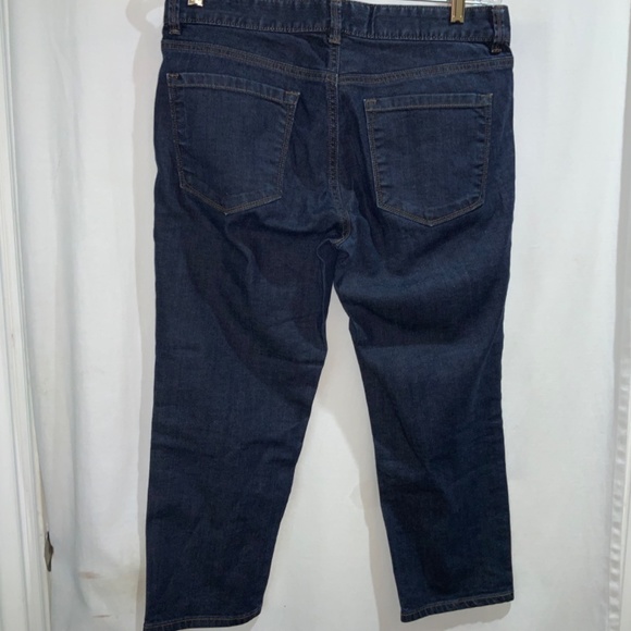 Ann Taylor Loft curvy crop jeans  Sz 8 denim zip & button closure - Picture 4 of 7